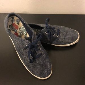 denim look shoes
